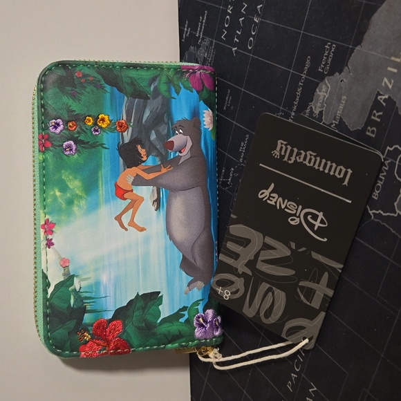 BNWT LoungeFly Disney Jungle book Zip around wallet - Picture 4 of 8